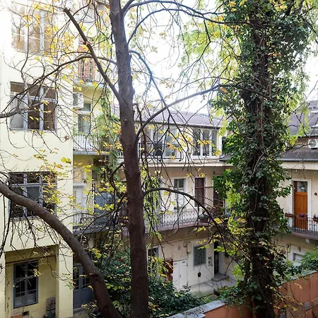 Kalef Budapest