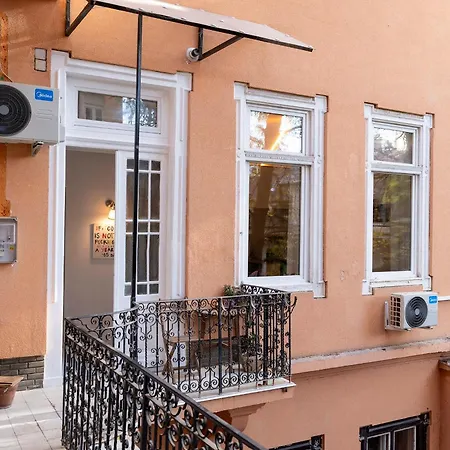 Kalef Apartament *